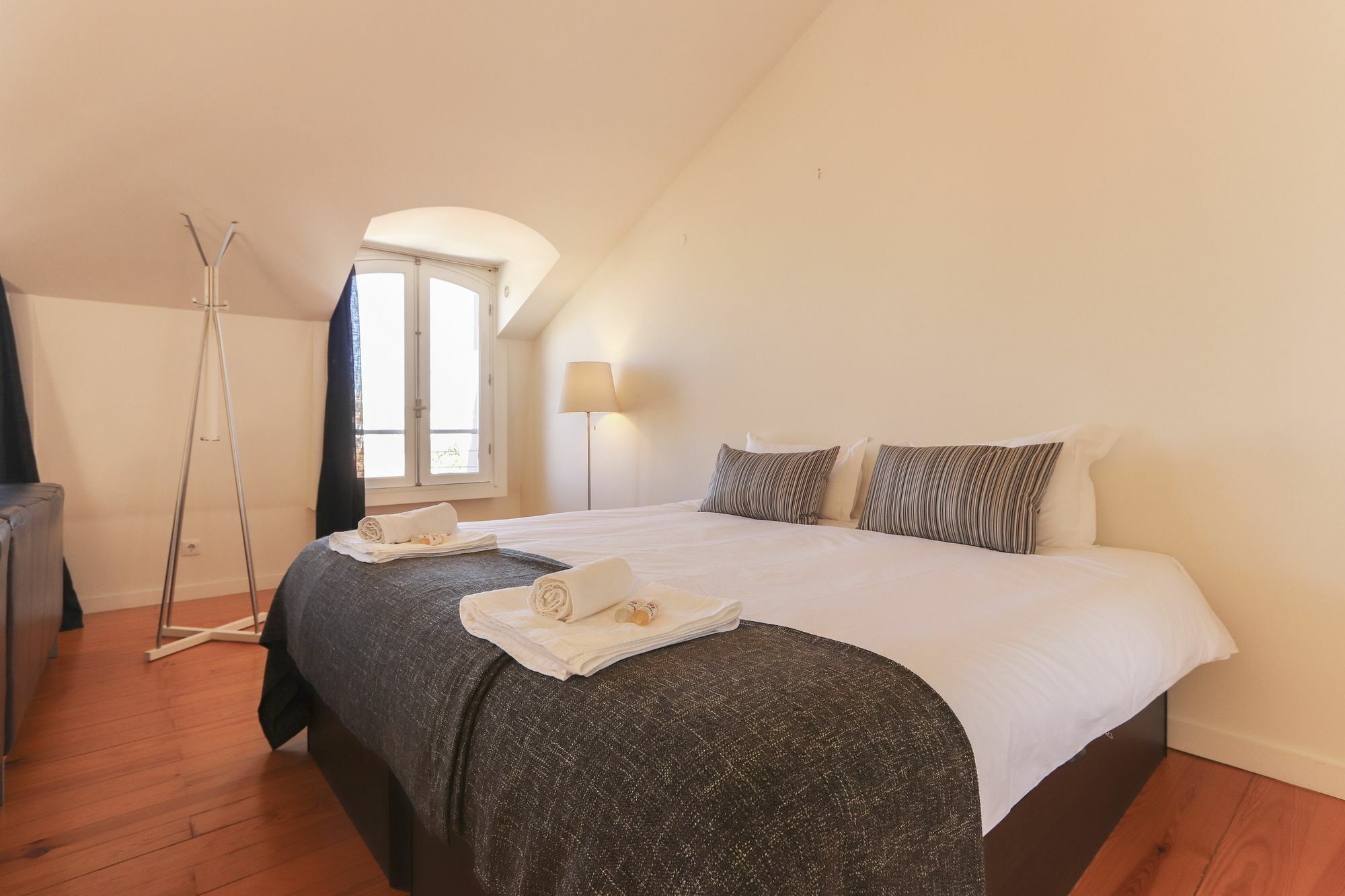 Ferienwohnung Santa Catarina Stylish By Homing Lissabon Exterior foto